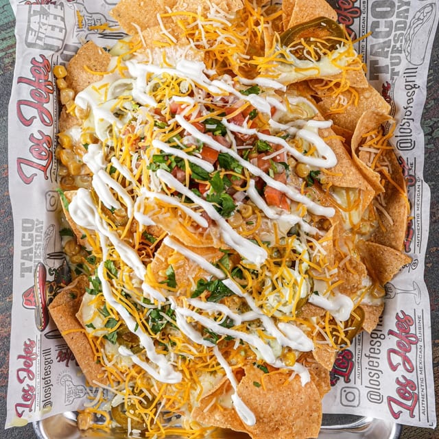 Jefes loaded nachos.